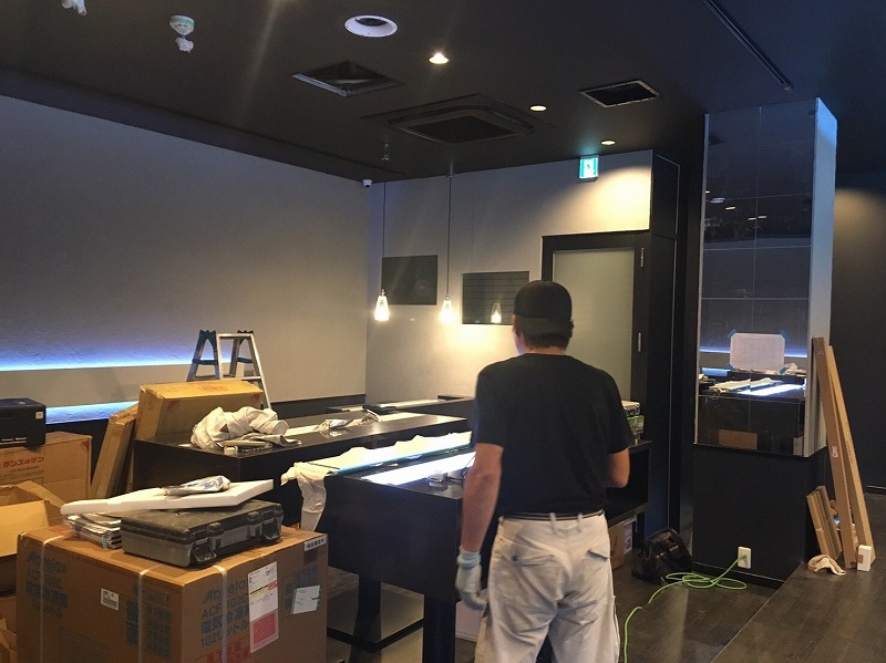 西新バー 内装工事