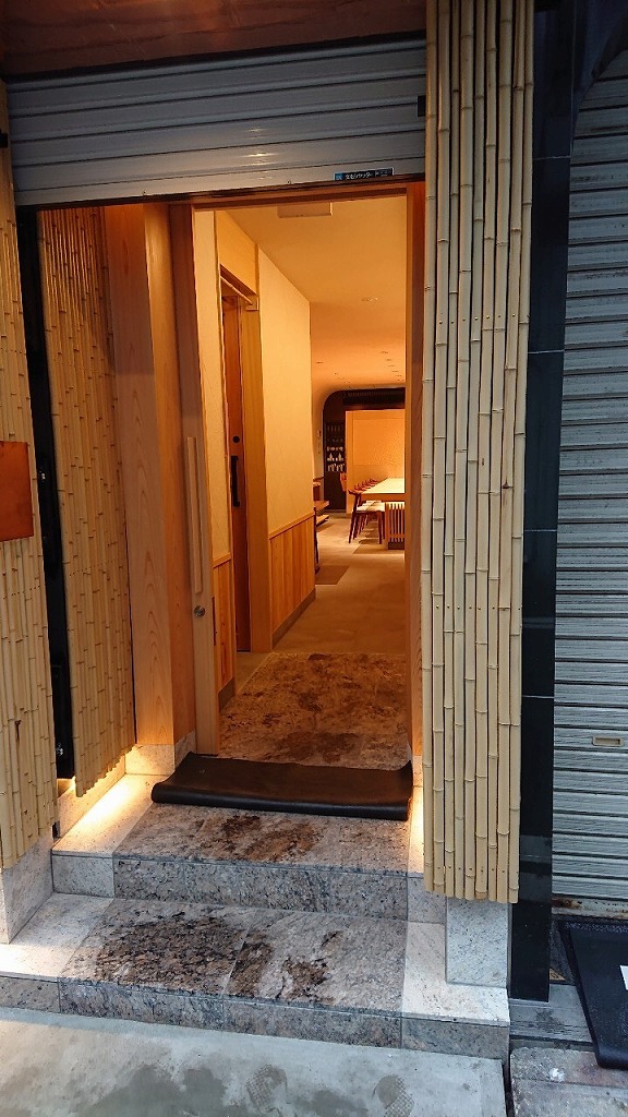 福岡市中央区中州 店舗工事
